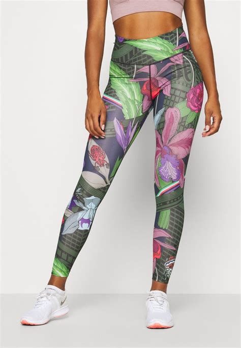 nike sportbekleidung damen